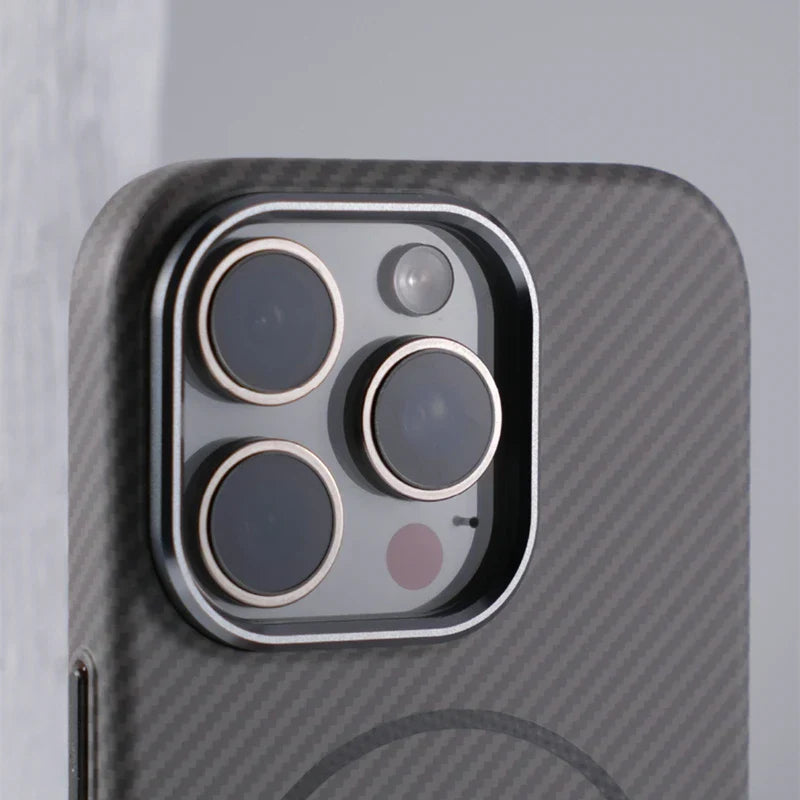 Alloy Lens Carbon Fibre Texture MagSafe Phone